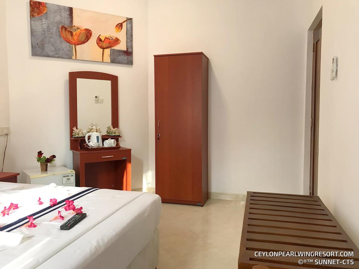 Ceylon Pearlwing Resort Negombo Exterior photo